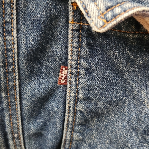 Vintage Levis Jacket - Picture 2 of 7